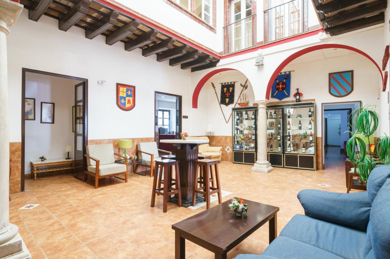 Hotel Carlos V Jerez By Vivere Stays ヘレス エクステリア 写真