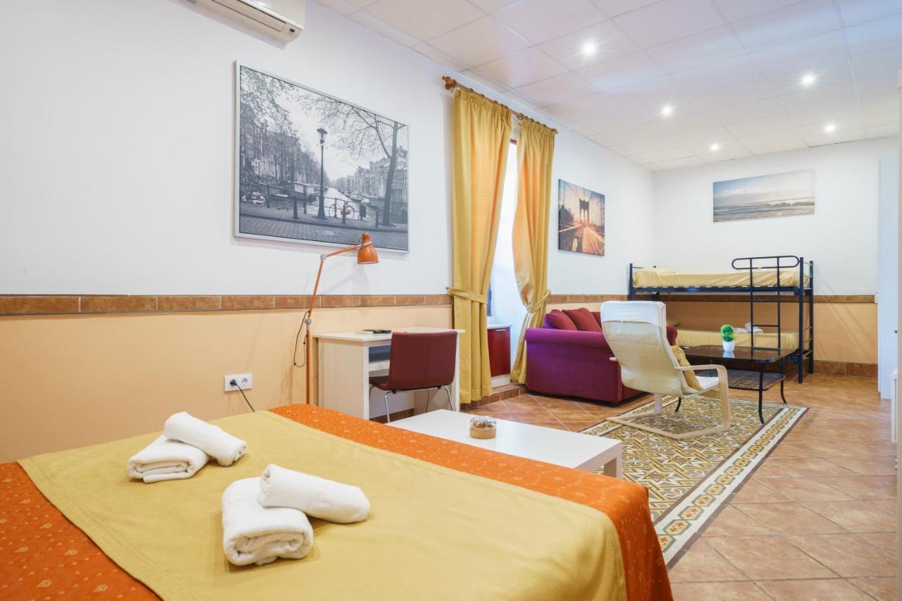 Hotel Carlos V Jerez By Vivere Stays ヘレス エクステリア 写真