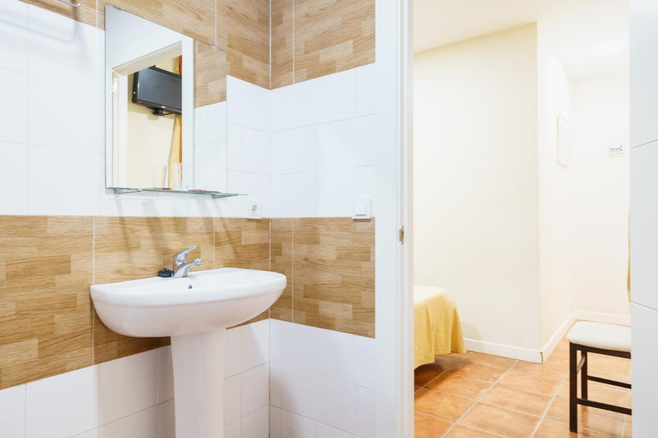 Hotel Carlos V Jerez By Vivere Stays ヘレス エクステリア 写真
