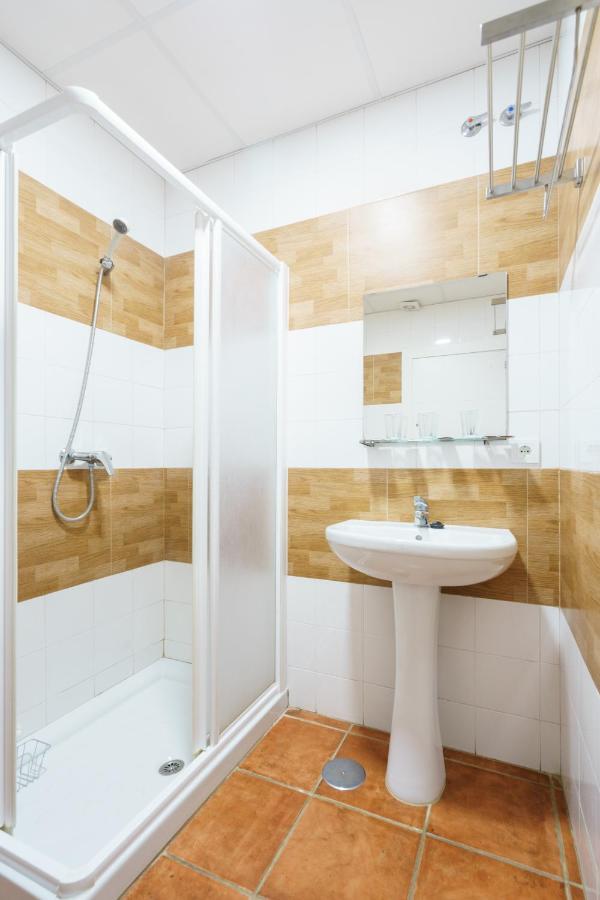 Hotel Carlos V Jerez By Vivere Stays ヘレス エクステリア 写真