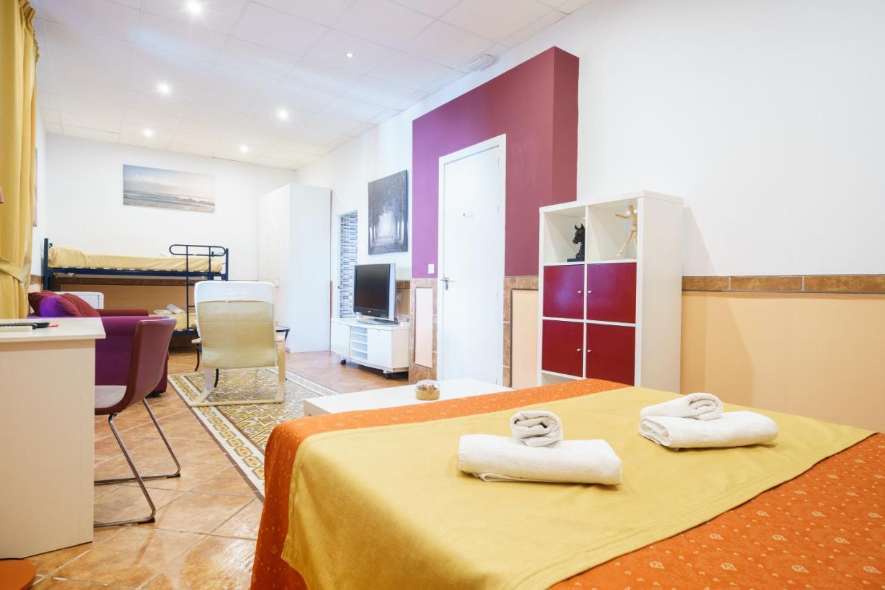 Hotel Carlos V Jerez By Vivere Stays ヘレス エクステリア 写真
